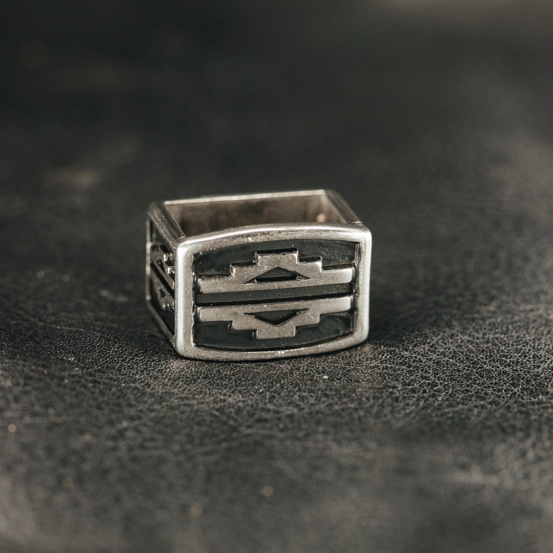 Plains Indian Loop Bandana Slide